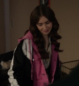 Emily_in_Paris_S01E10_Cancel_Couture_720p_NF_WEB-DL_DDP5_1_x264-BTN_0388.jpg