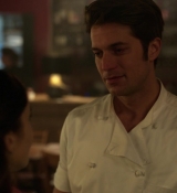 Emily_in_Paris_S01E10_Cancel_Couture_720p_NF_WEB-DL_DDP5_1_x264-BTN_0915.jpg