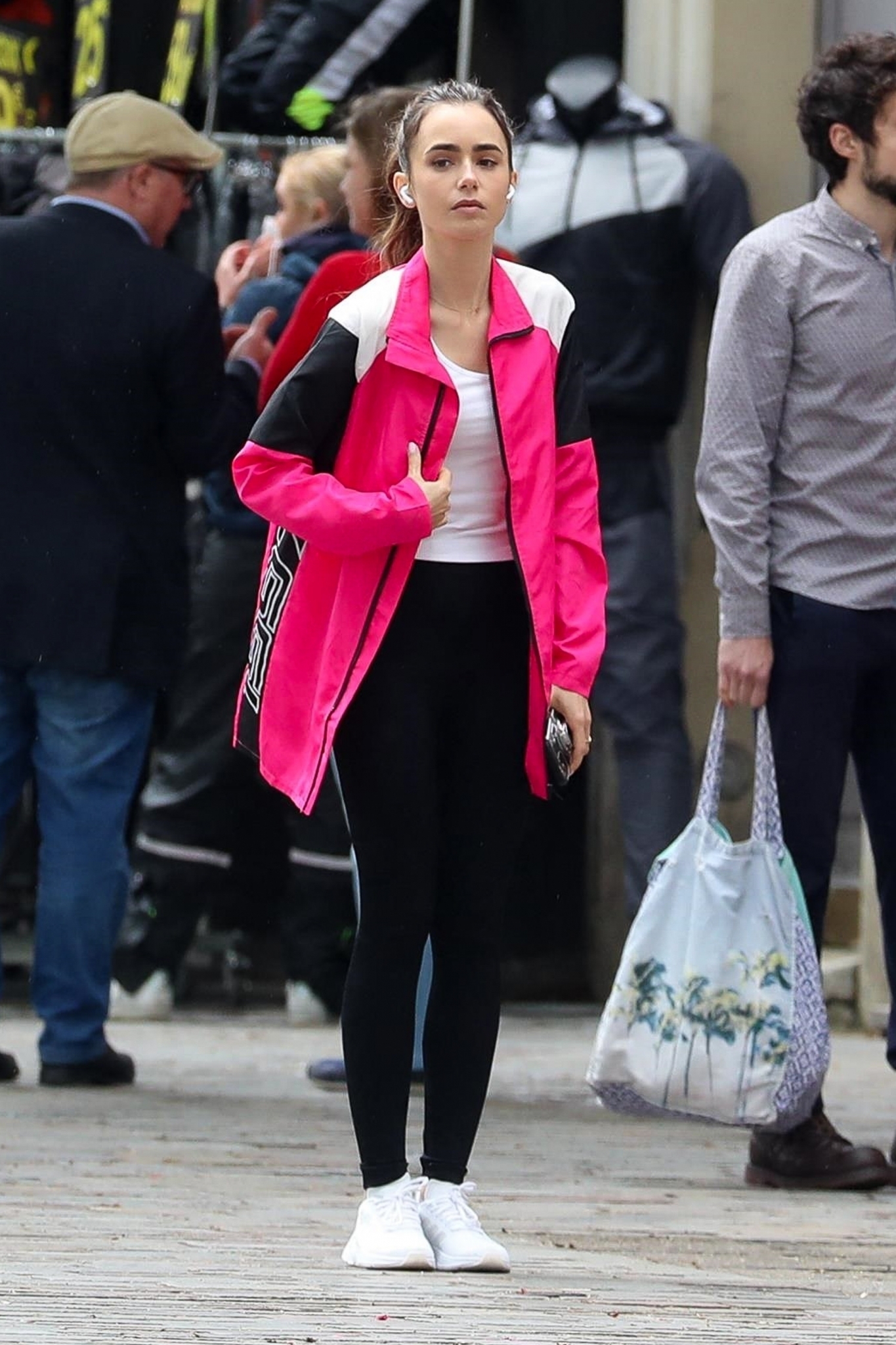 209208980_lily-19.jpg