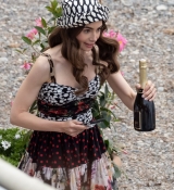 205813417_lily-240.jpg