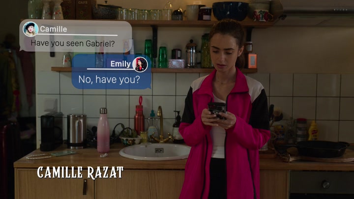 Emily_in_Paris_S02E01_WEBRip_x264-ION10_0170.jpg