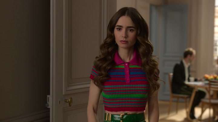 Emily_in_Paris_S02E01_WEBRip_x264-ION10_0500.jpg