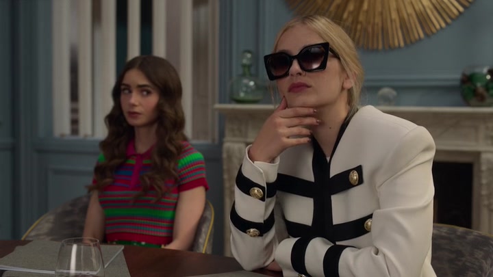 Emily_in_Paris_S02E01_WEBRip_x264-ION10_0669.jpg