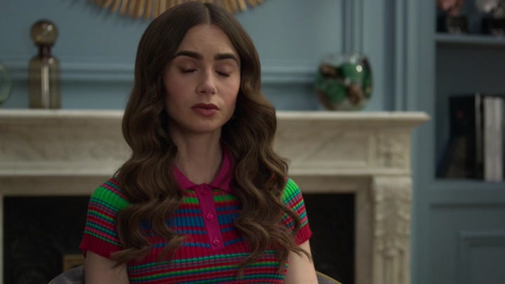 Emily_in_Paris_S02E01_WEBRip_x264-ION10_0685.jpg