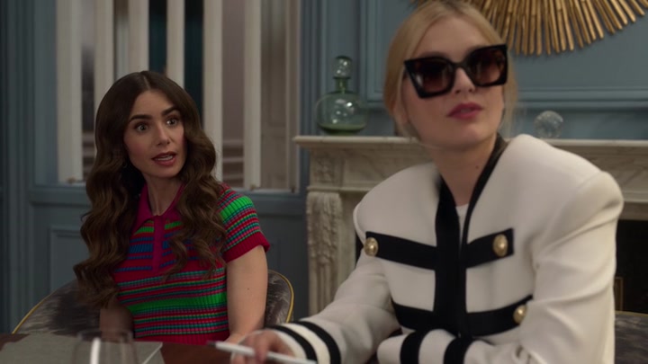 Emily_in_Paris_S02E01_WEBRip_x264-ION10_0743.jpg