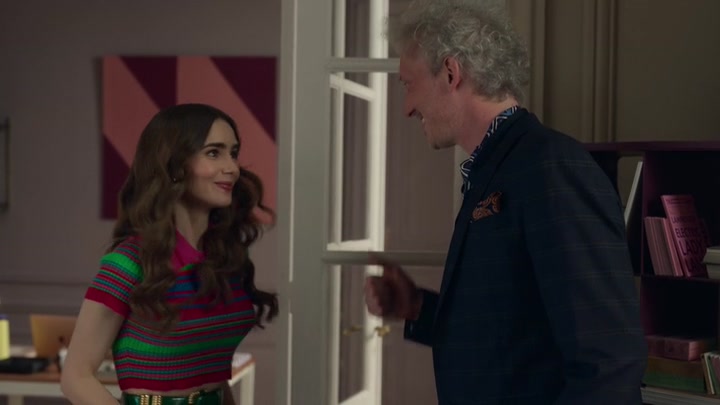 Emily_in_Paris_S02E01_WEBRip_x264-ION10_1130.jpg