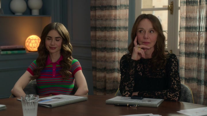 Emily_in_Paris_S02E01_WEBRip_x264-ION10_1149.jpg
