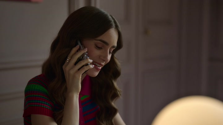 Emily_in_Paris_S02E01_WEBRip_x264-ION10_1294.jpg Emily_in_Paris_S02E01_WEBRip_x264-ION10_1294.jpg