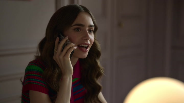 Emily_in_Paris_S02E01_WEBRip_x264-ION10_1327.jpg