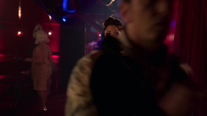 Emily_in_Paris_S02E01_WEBRip_x264-ION10_1420.jpg Emily_in_Paris_S02E01_WEBRip_x264-ION10_1420.jpg