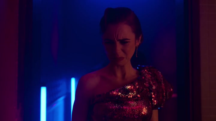 Emily_in_Paris_S02E01_WEBRip_x264-ION10_1600.jpg