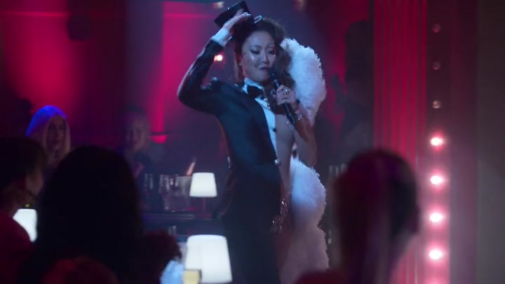 Emily_in_Paris_S02E01_WEBRip_x264-ION10_1748.jpg Emily_in_Paris_S02E01_WEBRip_x264-ION10_1748.jpg