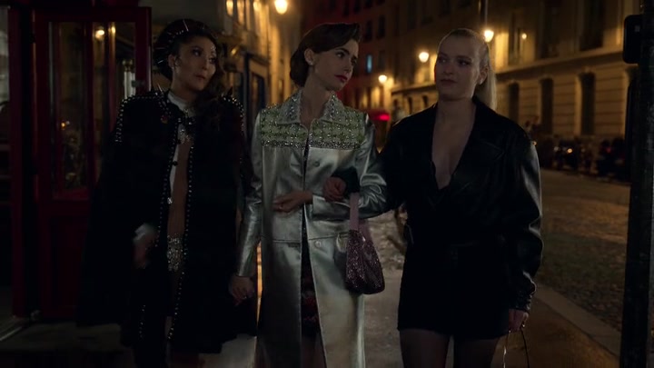 Emily_in_Paris_S02E01_WEBRip_x264-ION10_1960.jpg