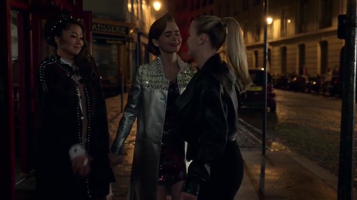 Emily_in_Paris_S02E01_WEBRip_x264-ION10_1972.jpg
