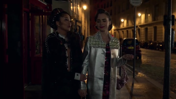 Emily_in_Paris_S02E01_WEBRip_x264-ION10_1988.jpg