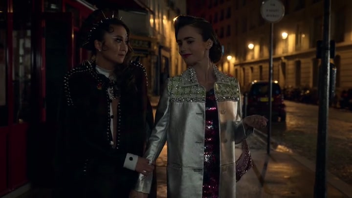 Emily_in_Paris_S02E01_WEBRip_x264-ION10_1992.jpg