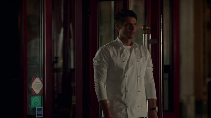Emily_in_Paris_S02E01_WEBRip_x264-ION10_2007.jpg