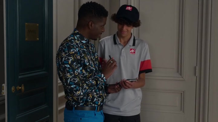 Emily_in_Paris_S02E01_WEBRip_x264-ION10_2041.jpg Emily_in_Paris_S02E01_WEBRip_x264-ION10_2041.jpg