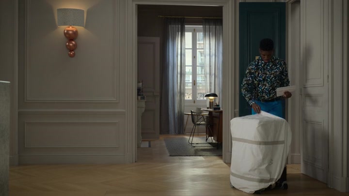 Emily_in_Paris_S02E01_WEBRip_x264-ION10_2059.jpg Emily_in_Paris_S02E01_WEBRip_x264-ION10_2059.jpg