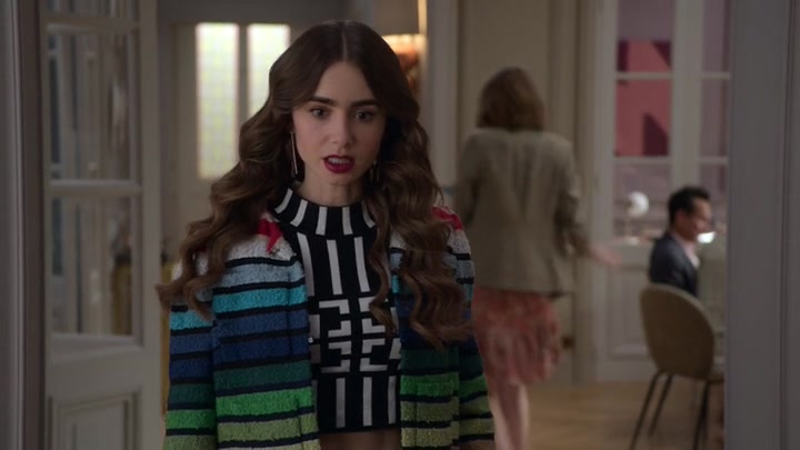 Emily_in_Paris_S02E01_WEBRip_x264-ION10_2076.jpg