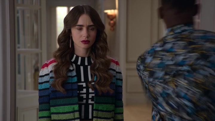Emily_in_Paris_S02E01_WEBRip_x264-ION10_2131.jpg