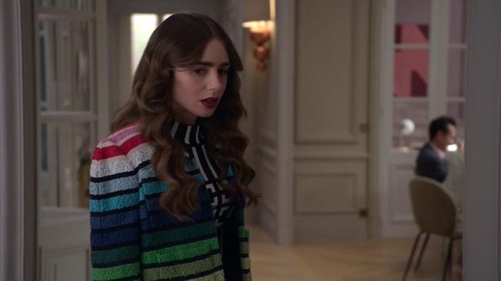 Emily_in_Paris_S02E01_WEBRip_x264-ION10_2136.jpg