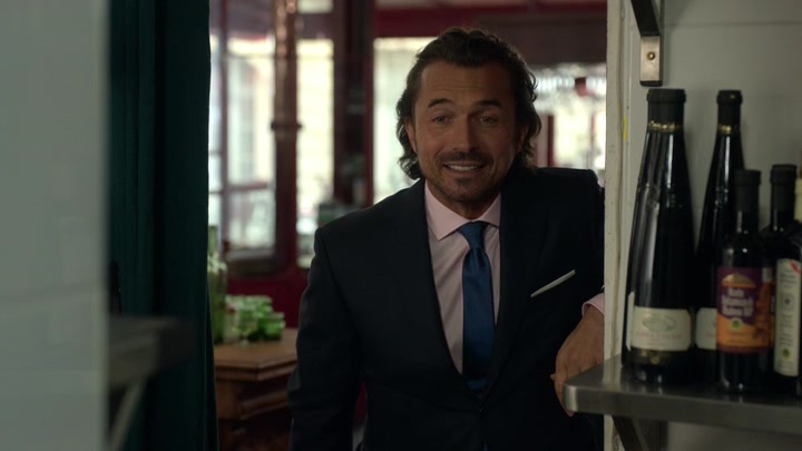 Emily_in_Paris_S02E01_WEBRip_x264-ION10_2186.jpg Emily_in_Paris_S02E01_WEBRip_x264-ION10_2186.jpg