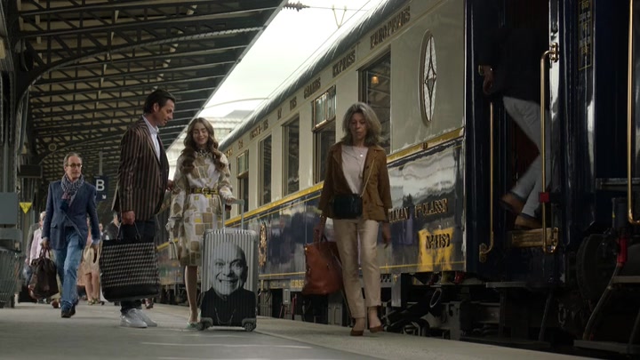 Emily_in_Paris_S02E01_WEBRip_x264-ION10_2329.jpg Emily_in_Paris_S02E01_WEBRip_x264-ION10_2329.jpg