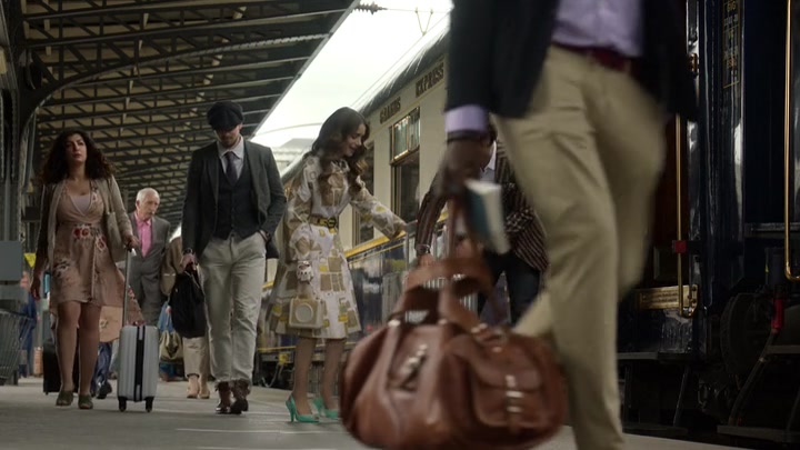 Emily_in_Paris_S02E01_WEBRip_x264-ION10_2354.jpg Emily_in_Paris_S02E01_WEBRip_x264-ION10_2354.jpg