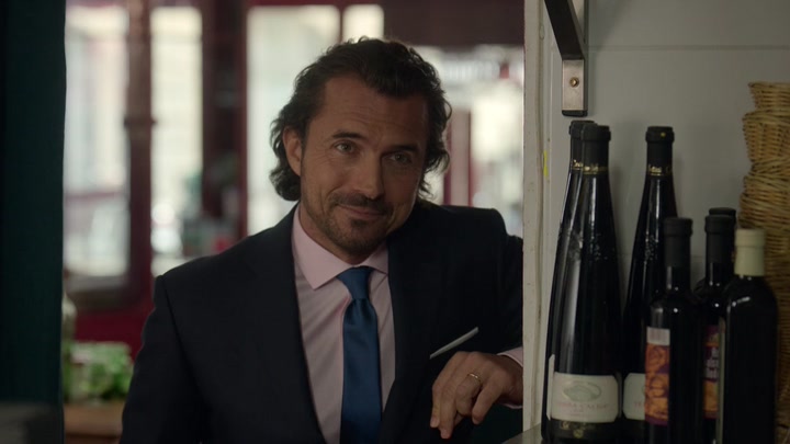 Emily_in_Paris_S02E01_WEBRip_x264-ION10_2475.jpg Emily_in_Paris_S02E01_WEBRip_x264-ION10_2475.jpg