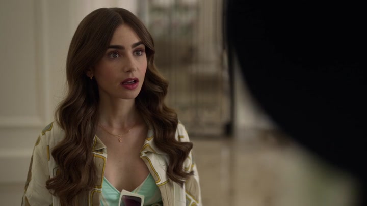 Emily_in_Paris_S02E02_WEBRip_x264-ION10_0357.jpg Emily_in_Paris_S02E02_WEBRip_x264-ION10_0357.jpg