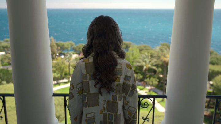 Emily_in_Paris_S02E02_WEBRip_x264-ION10_0455.jpg