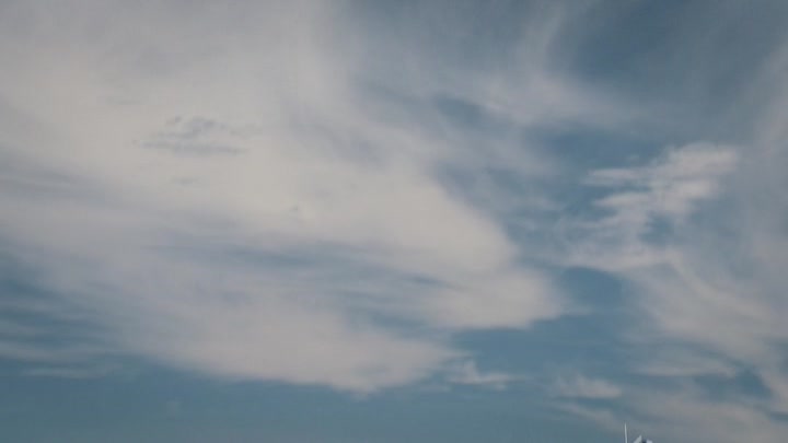 Emily_in_Paris_S02E02_WEBRip_x264-ION10_0464.jpg