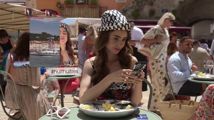 Emily_in_Paris_S02E02_WEBRip_x264-ION10_0496.jpg