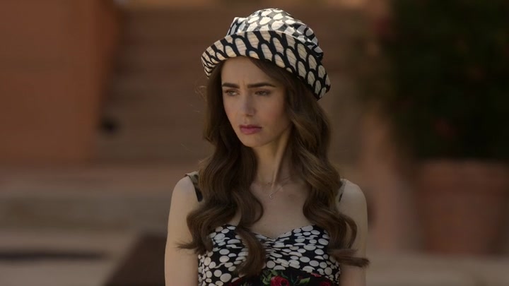 Emily_in_Paris_S02E02_WEBRip_x264-ION10_0615.jpg Emily_in_Paris_S02E02_WEBRip_x264-ION10_0615.jpg