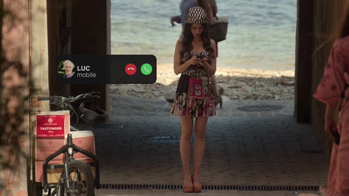 Emily_in_Paris_S02E02_WEBRip_x264-ION10_0635.jpg Emily_in_Paris_S02E02_WEBRip_x264-ION10_0635.jpg
