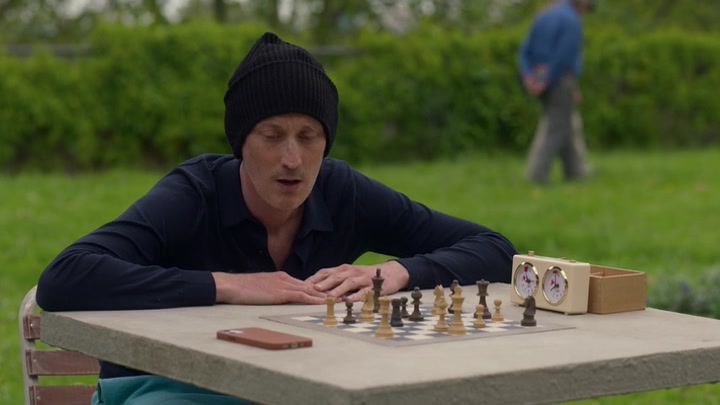 Emily_in_Paris_S02E02_WEBRip_x264-ION10_0637.jpg Emily_in_Paris_S02E02_WEBRip_x264-ION10_0637.jpg