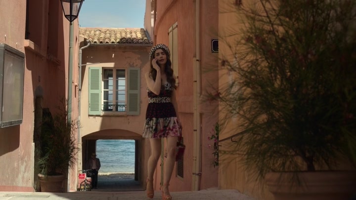 Emily_in_Paris_S02E02_WEBRip_x264-ION10_0695.jpg Emily_in_Paris_S02E02_WEBRip_x264-ION10_0695.jpg