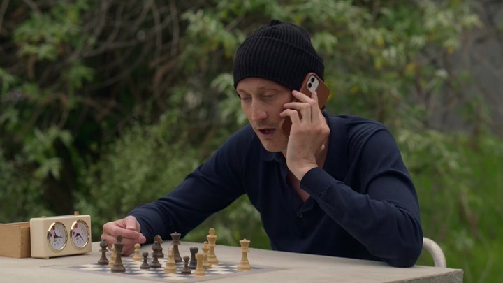 Emily_in_Paris_S02E02_WEBRip_x264-ION10_0696.jpg Emily_in_Paris_S02E02_WEBRip_x264-ION10_0696.jpg