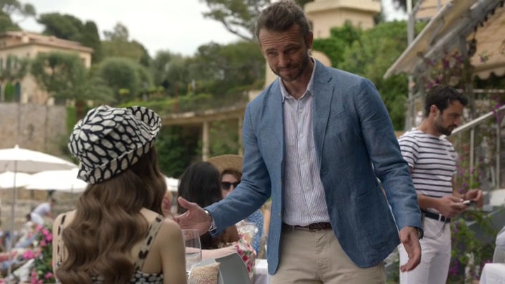 Emily_in_Paris_S02E02_WEBRip_x264-ION10_0741.jpg Emily_in_Paris_S02E02_WEBRip_x264-ION10_0741.jpg