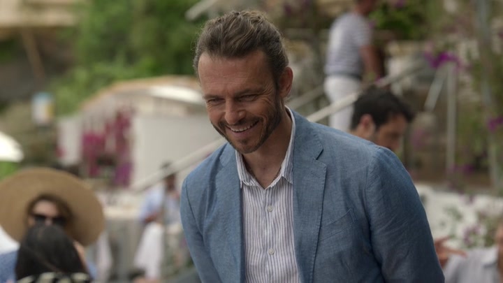 Emily_in_Paris_S02E02_WEBRip_x264-ION10_0746.jpg Emily_in_Paris_S02E02_WEBRip_x264-ION10_0746.jpg