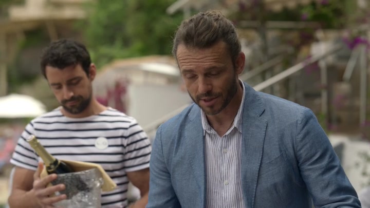Emily_in_Paris_S02E02_WEBRip_x264-ION10_0812.jpg Emily_in_Paris_S02E02_WEBRip_x264-ION10_0812.jpg