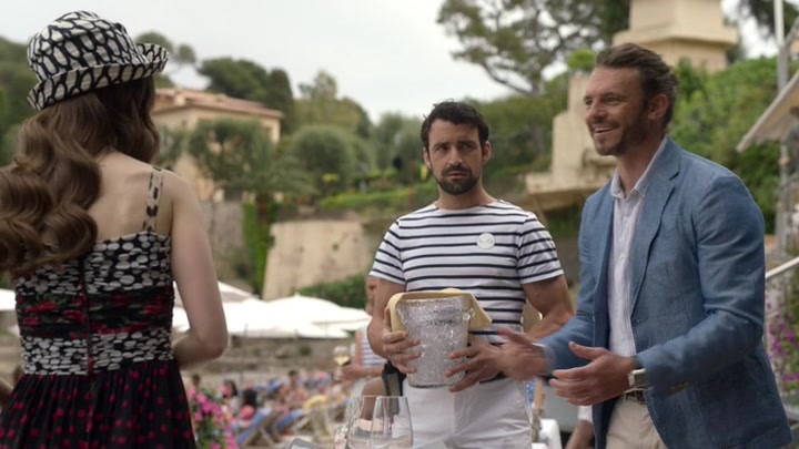 Emily_in_Paris_S02E02_WEBRip_x264-ION10_0856.jpg Emily_in_Paris_S02E02_WEBRip_x264-ION10_0856.jpg