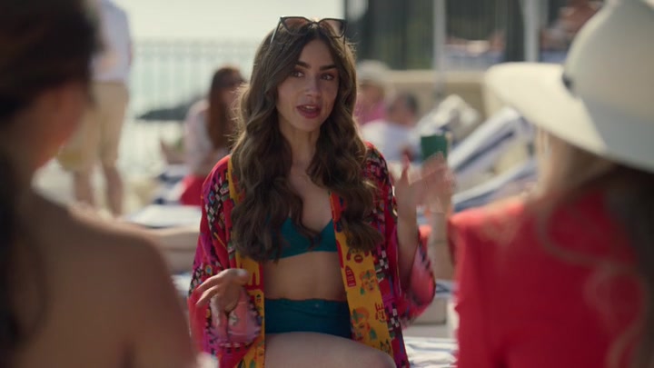 Emily_in_Paris_S02E02_WEBRip_x264-ION10_1135.jpg Emily_in_Paris_S02E02_WEBRip_x264-ION10_1135.jpg