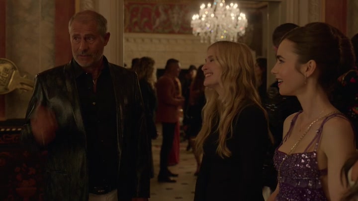 Emily_in_Paris_S02E02_WEBRip_x264-ION10_1399.jpg Emily_in_Paris_S02E02_WEBRip_x264-ION10_1399.jpg