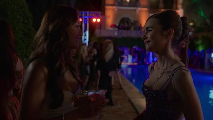 Emily_in_Paris_S02E02_WEBRip_x264-ION10_1609.jpg