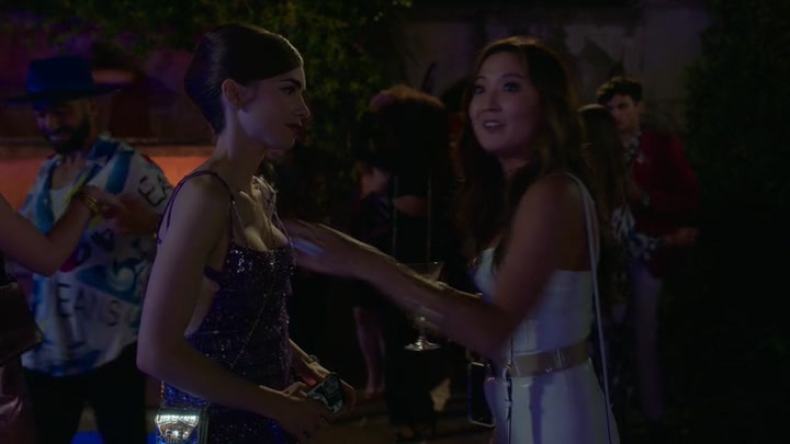 Emily_in_Paris_S02E02_WEBRip_x264-ION10_1611.jpg Emily_in_Paris_S02E02_WEBRip_x264-ION10_1611.jpg