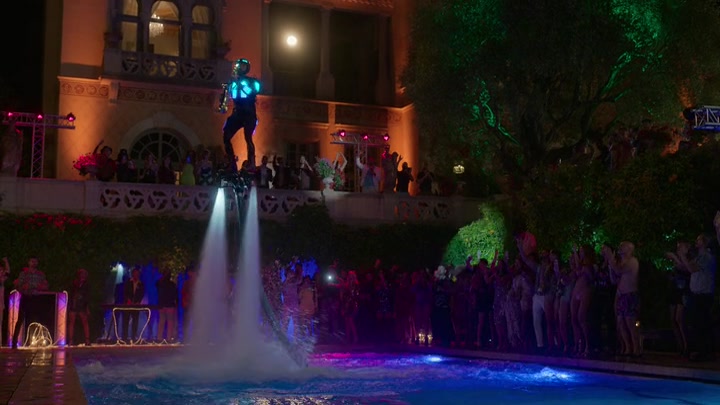 Emily_in_Paris_S02E02_WEBRip_x264-ION10_1665.jpg Emily_in_Paris_S02E02_WEBRip_x264-ION10_1665.jpg