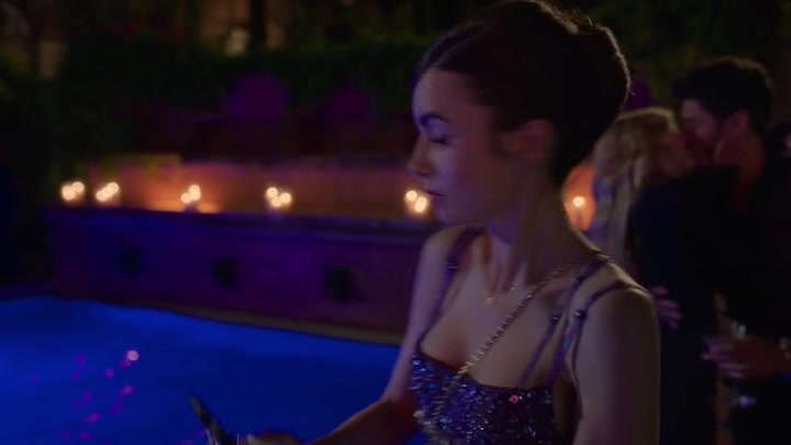 Emily_in_Paris_S02E02_WEBRip_x264-ION10_1684.jpg Emily_in_Paris_S02E02_WEBRip_x264-ION10_1684.jpg