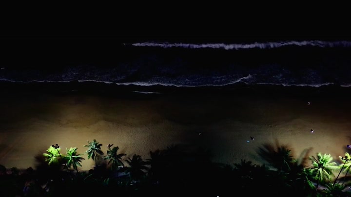 Emily_in_Paris_S02E02_WEBRip_x264-ION10_1776.jpg Emily_in_Paris_S02E02_WEBRip_x264-ION10_1776.jpg